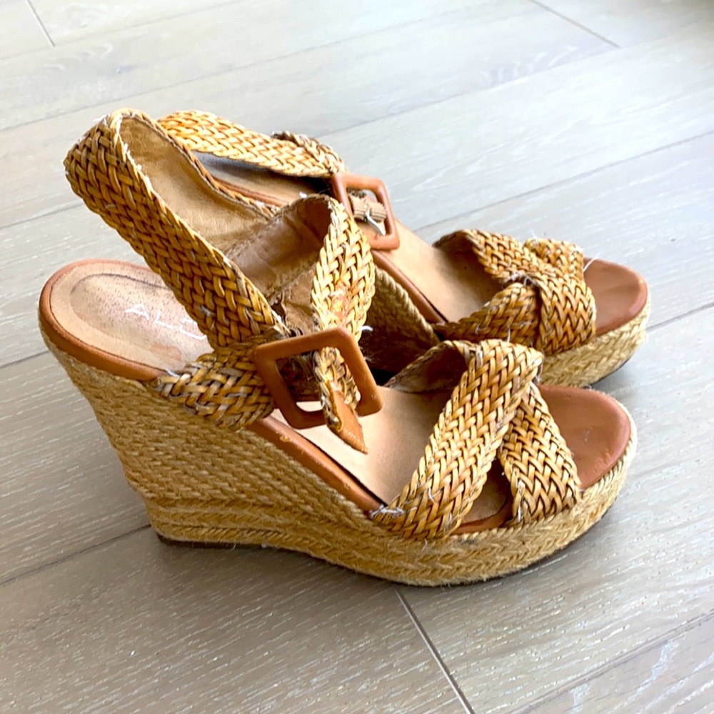 Aldo Wedges, size 37